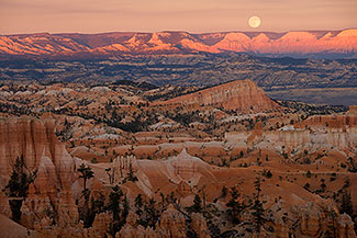 Moonrise, Bryce Canyon National Park, Utah